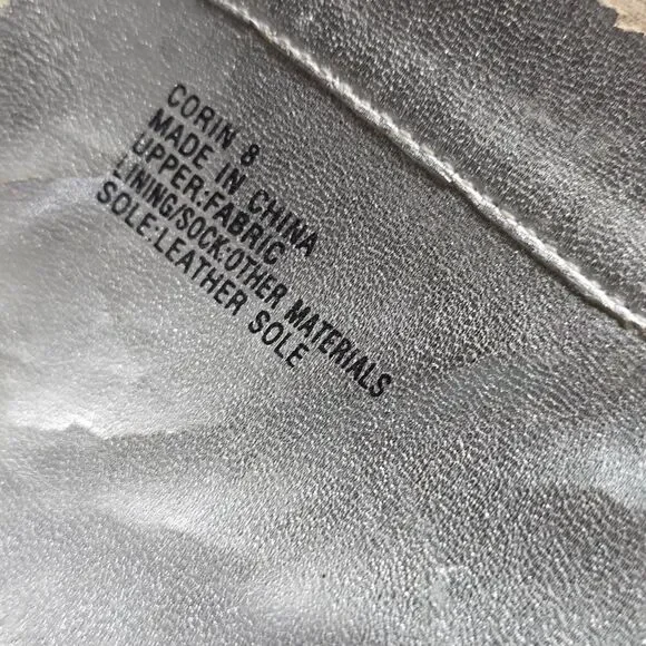 Apple Bottoms Purple Snakeskin Heels - Picture 6 of 9